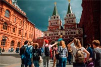 Наталья Сергунина: Более 200 познавательных экскурсий проведут в Москве ко Дню туризма